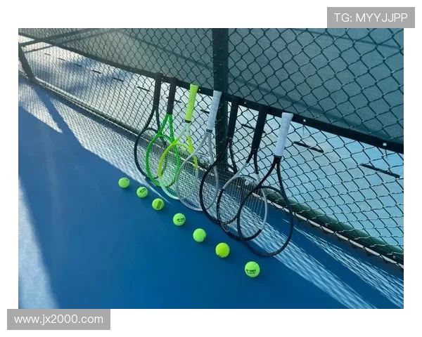 杨秀英亲授网球技巧与心得分享助你提升球技的秘诀