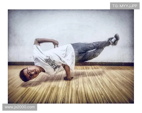 重庆街舞队与南京街舞队赛后复盘力量对决的精彩瞬间与深刻分析